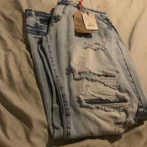 Trendy Distressed Light Blue Boyfriend Jeans